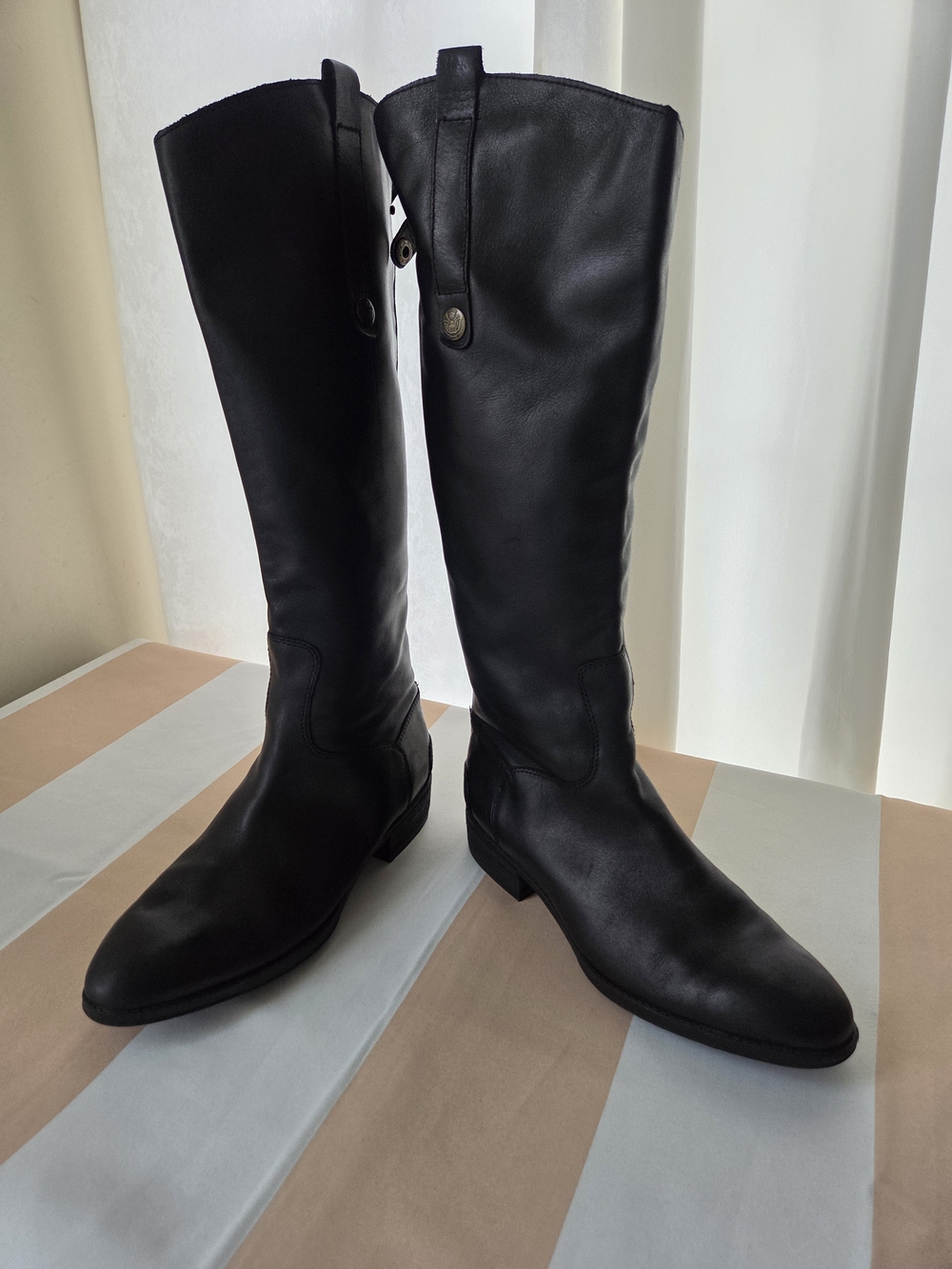 Sam Edelman Black Leather Boots with Metal Logo Tag/Snap Closure Rider Style 9